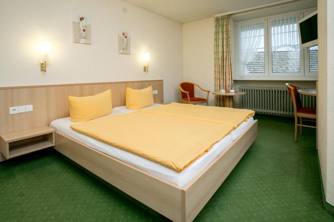 Hotel-Gasthaus Engel Luttingen لاوفنبورغ المظهر الخارجي الصورة