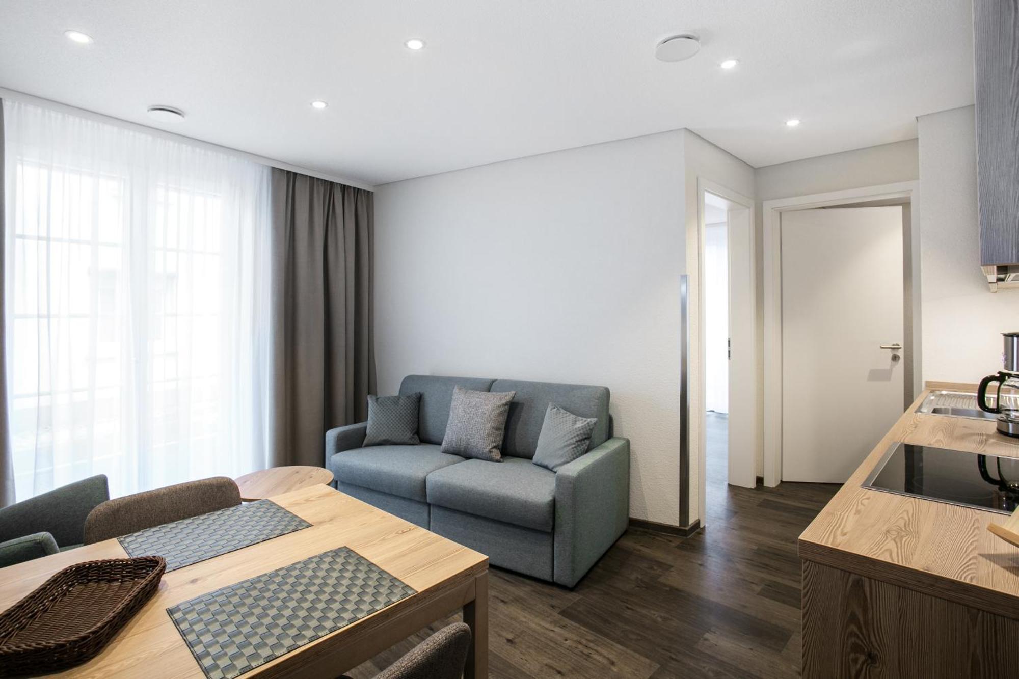 Hotel-Gasthaus Engel Luttingen لاوفنبورغ الغرفة الصورة